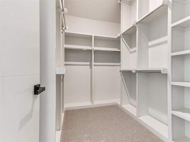 Building Photo - 25198 Scarlett St