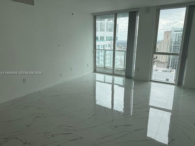 Building Photo - 253 NE 2nd St