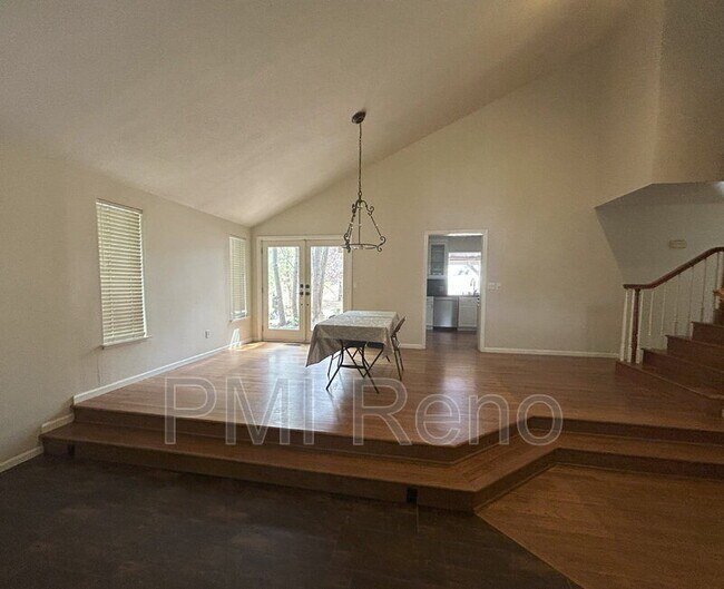 Building Photo - 1106 Happy Valley Ct