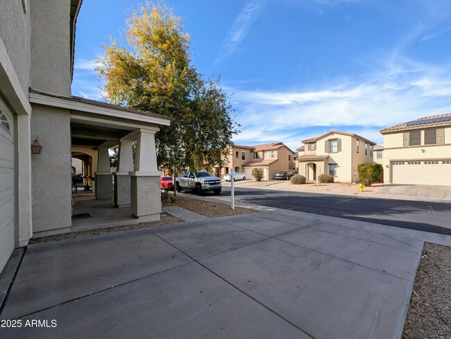 Building Photo - 6455 W Orchid Ln