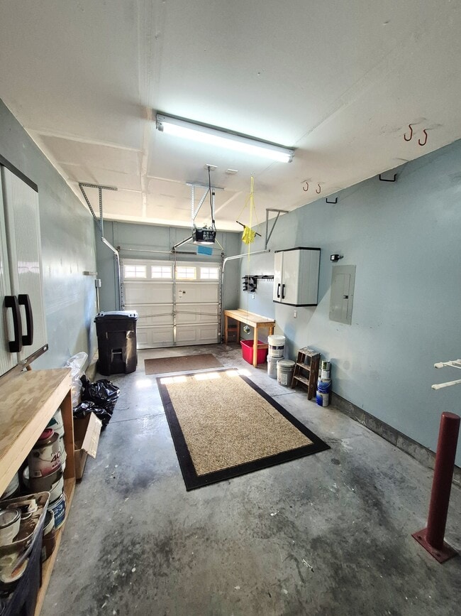 Building Photo - 1563 Providence Knoll Dr