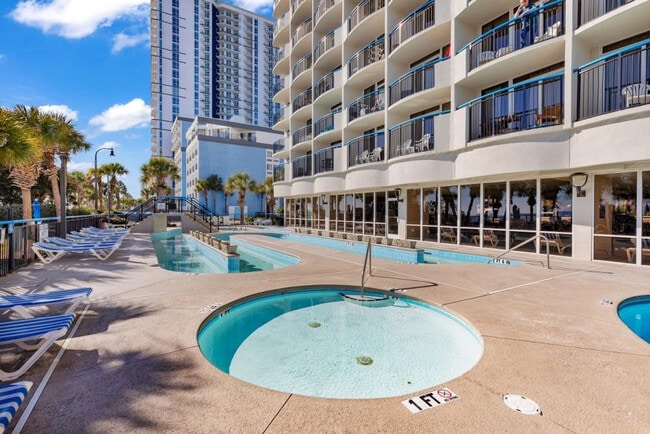 Building Photo - 2300 N Ocean Blvd
