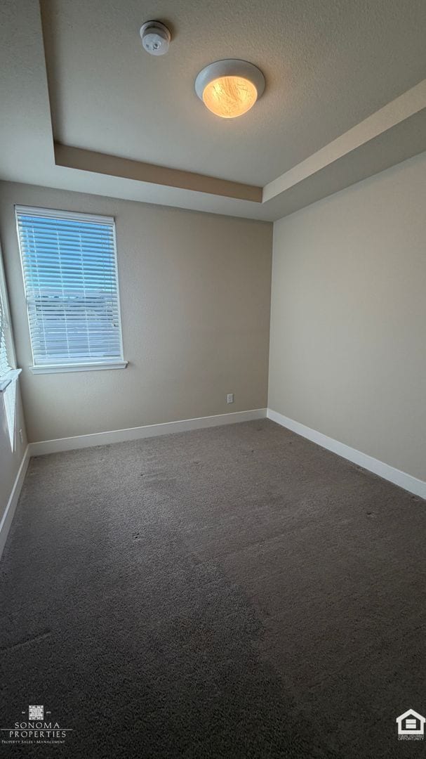 Building Photo - Modern 3-Story Living in Santa Rosa - Available Now!