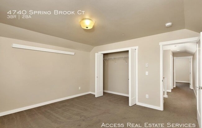 Building Photo - 4740 Spring Brook Ct