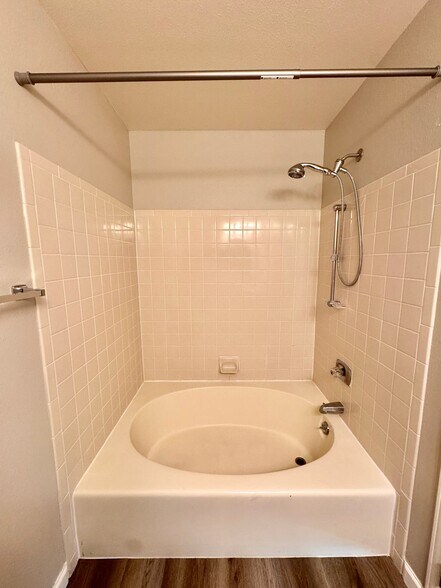 Building Photo - 4633 S Crystal Way