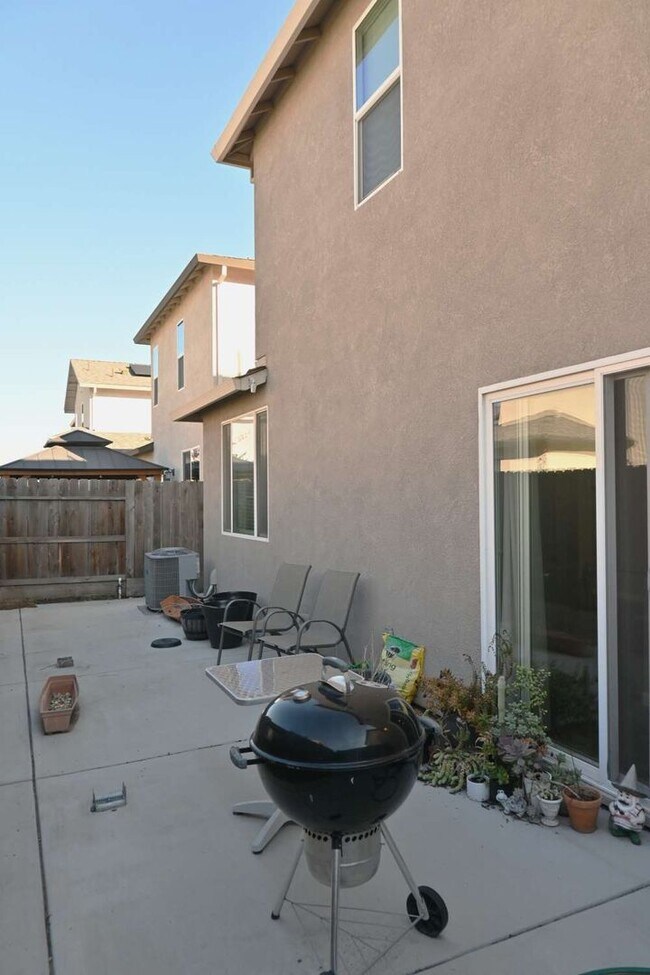 Building Photo - Resident Benefit Package Property