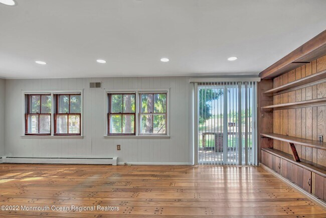 Building Photo - 284 Millstone Rd