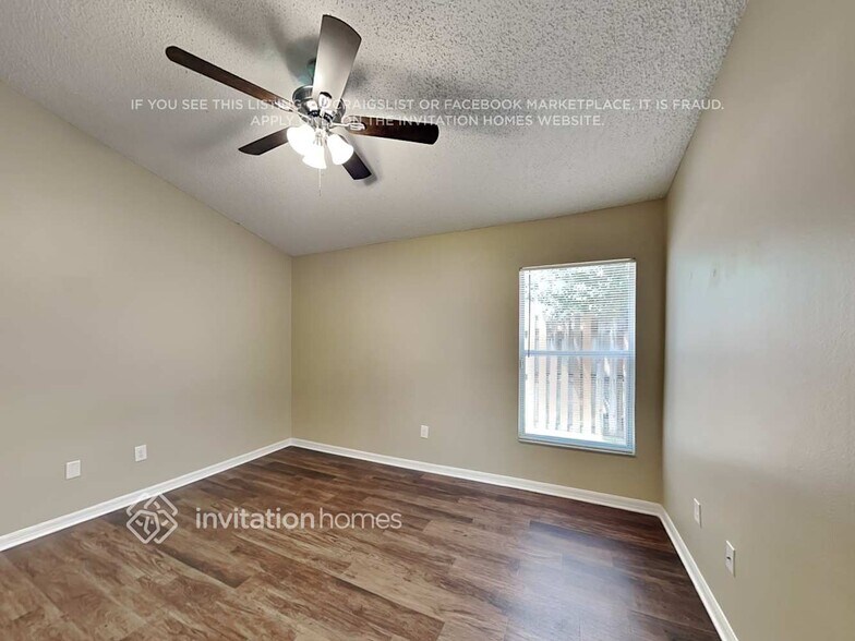 Building Photo - 2479 Sagemont Dr