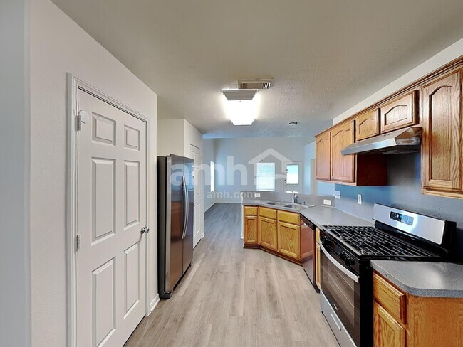 Building Photo - 823 Seaborne Meadow Dr