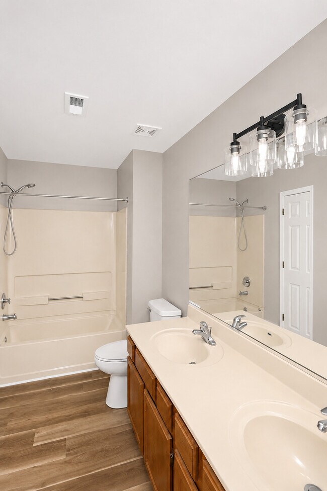 Building Photo - 651 Lancaster Cir