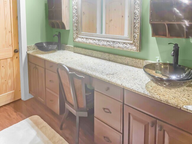 Building Photo - 4722 Grassy Pond Rd