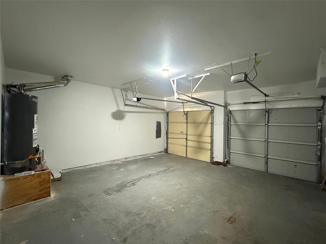 Building Photo - 1313 Baythorne Dr