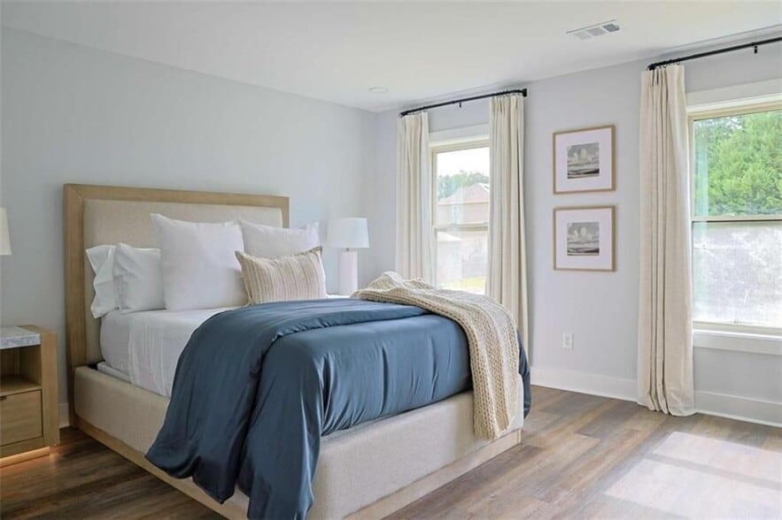 Building Photo - 2184 Skye Isles Pass SE