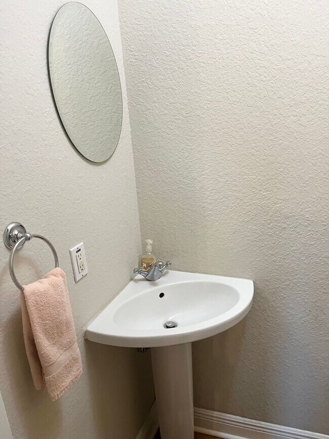 Building Photo - 109 Ky Hvn Ct