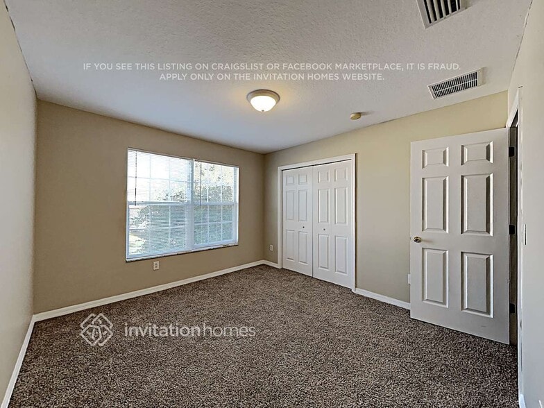 Building Photo - 12125 Fern Blossom Dr