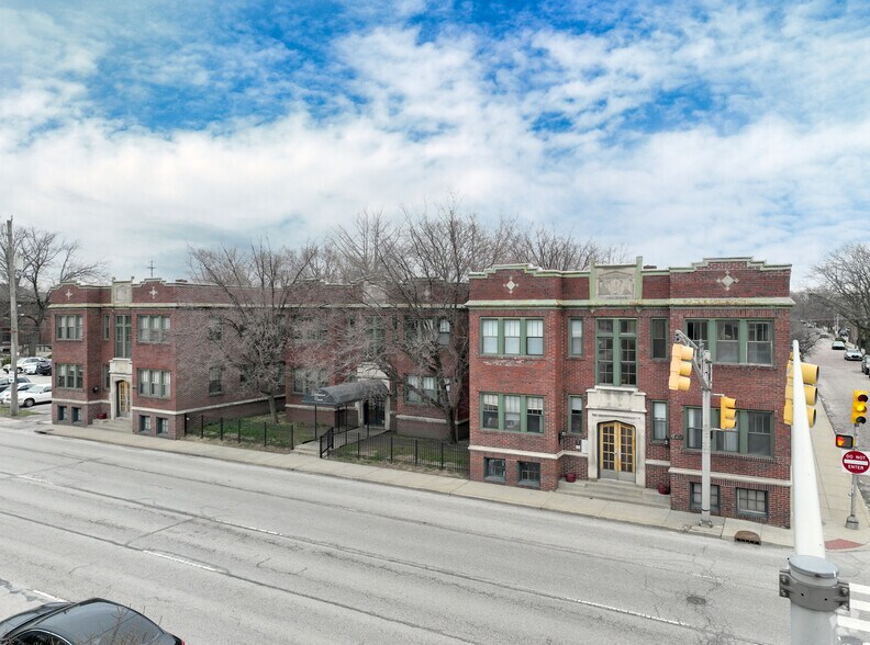 Delaware Court Apartments 1001 N Delaware St Indianapolis IN 46202