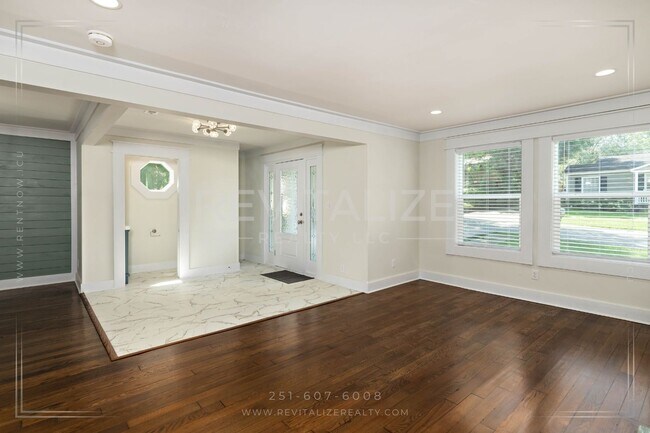 Building Photo - 80 N Hathaway Rd