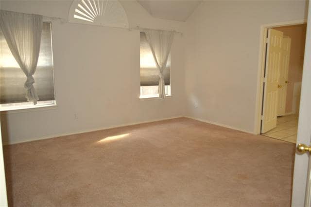 Building Photo - 3402 Ashleaf Dr