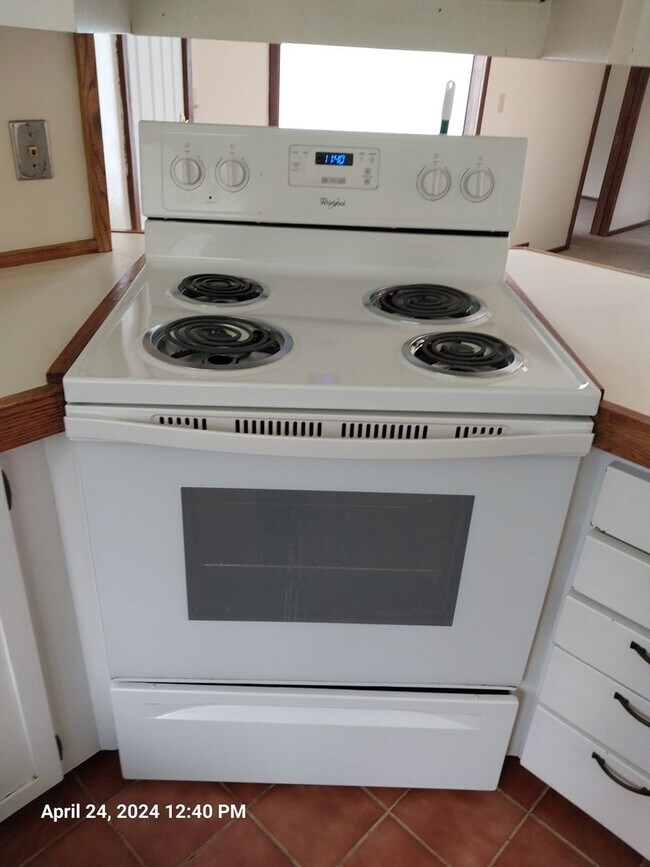 Building Photo - 19915 SW Muddy Valley Rd