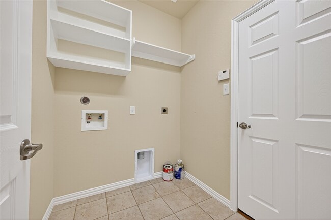 Building Photo - 24426 Stanwick Crossing Lane