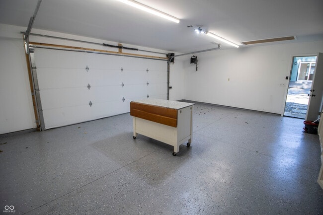 Building Photo - 1383 Cherry St