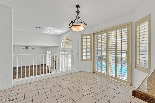 Building Photo - 9123 Fawn Grove Dr