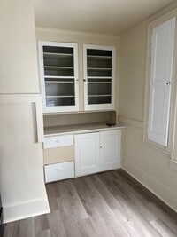 Building Photo - Avenue B