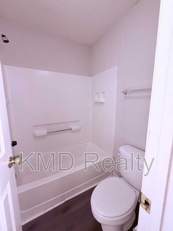 Building Photo - 9119 Exbury Ct