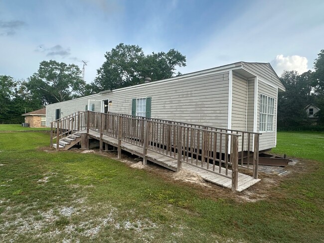 Building Photo - Now Available For Rent!