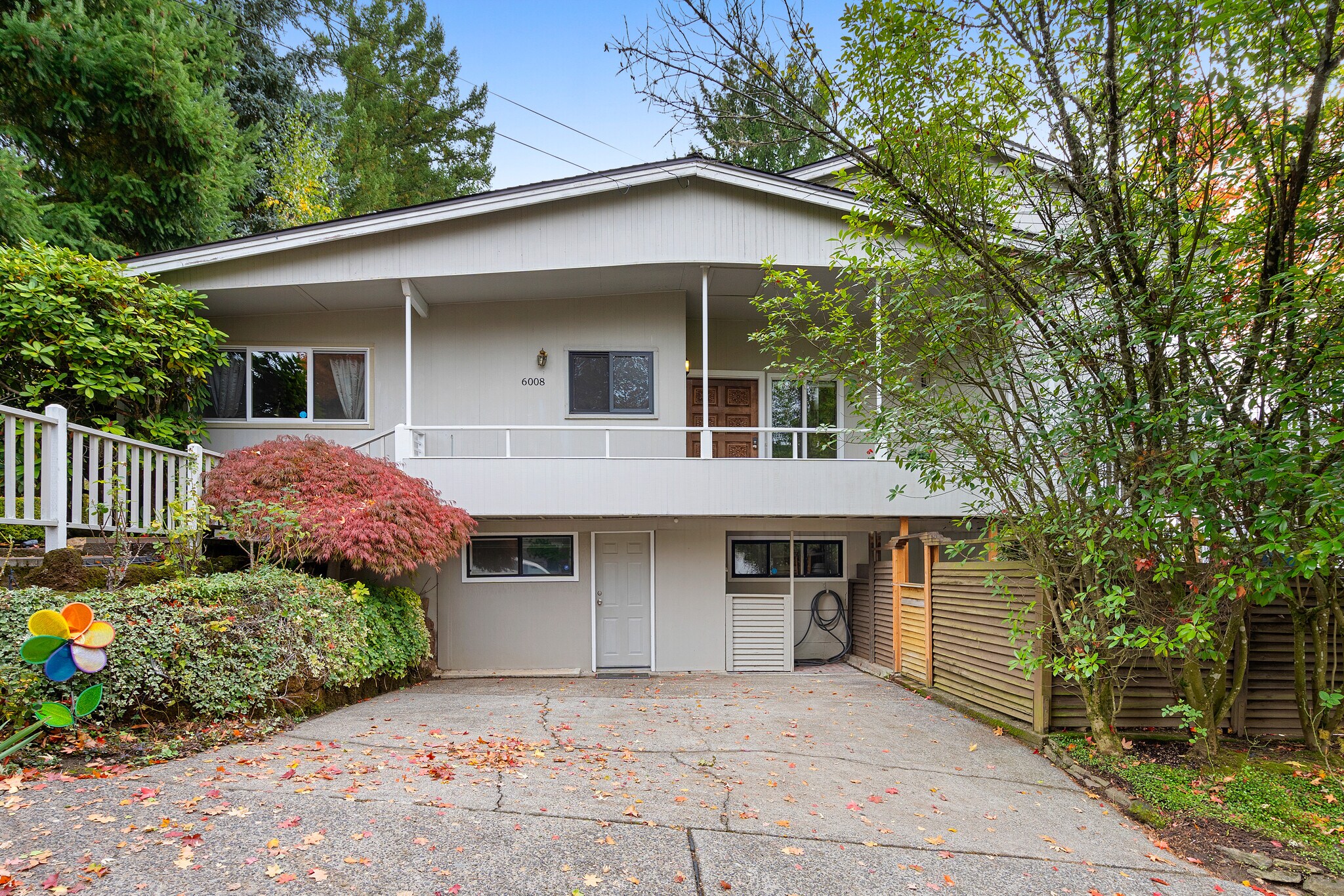 Building Photo - 6008 SW 21st Ave