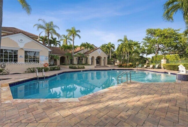 Building Photo - 1715 Village 101 Vlg