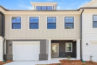 Building Photo - 834 Calvin Pk Dr