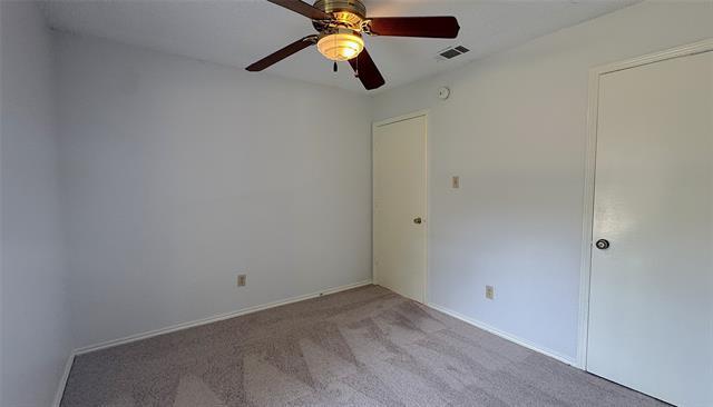 Building Photo - 1122 Pyramid Dr