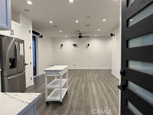 Building Photo - 18222 Chatsworth St