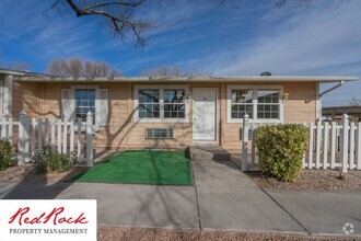 Building Photo - 2 Bed 2 Bath Condo!