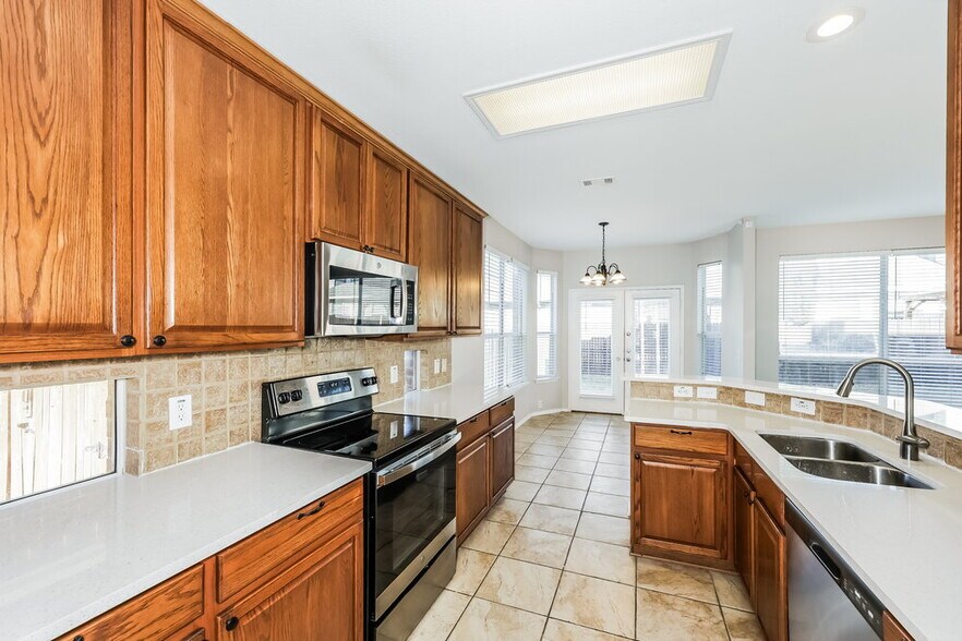 Building Photo - 4529 Vista Meadows Dr