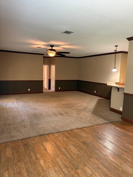 Building Photo - 1230 Parker Creek Rd