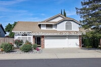 Building Photo - Beautiful 4BR/3BA Home in Rocklin 3-Car Garage & Low-Maintenance Backyard