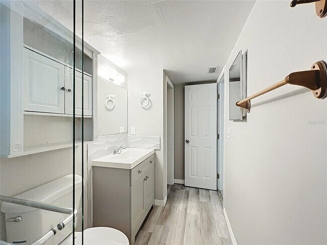 Building Photo - 11705 3rd St E