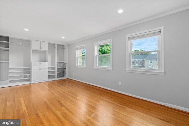 Building Photo - 9106 Suede Ct