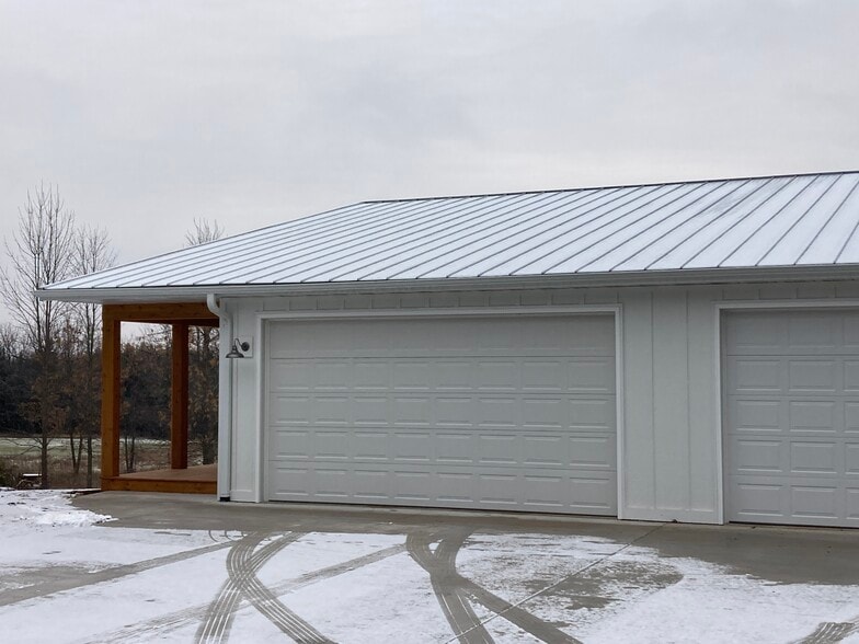 Building Photo - 5232 County Road II