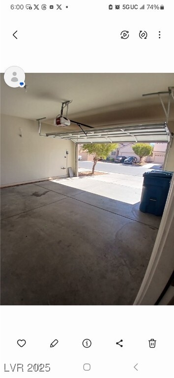 Building Photo - 9351 Pinewood Ridge St