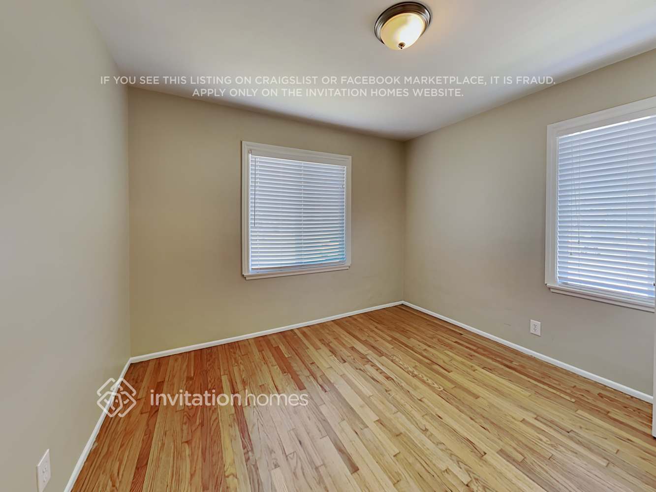 Building Photo - 4558 Albury Ave
