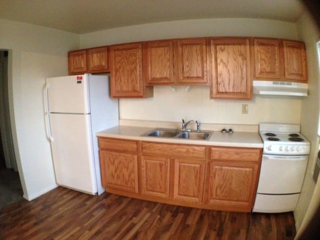 Building Photo - Peirce Avenue Apartments