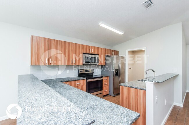 Building Photo - 3051 Fitzpatrick Ave