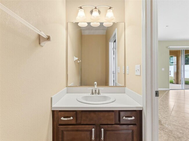 Building Photo - 2499 Calvano Dr