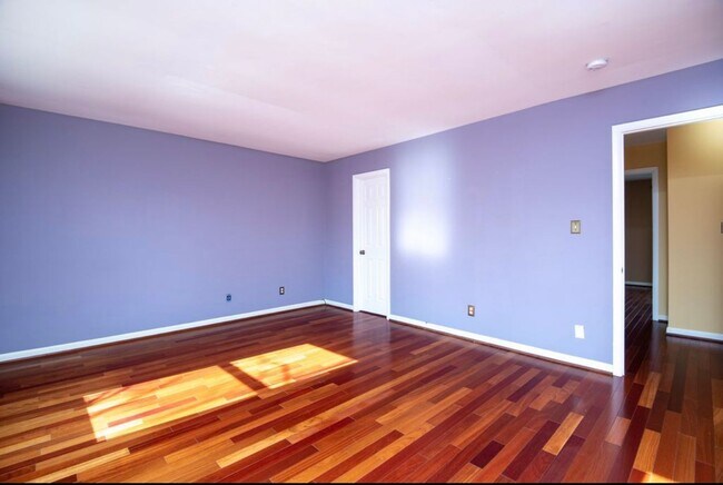 Building Photo - OPEN HOUSE - Saturday August 9th - 3bd 2.5...