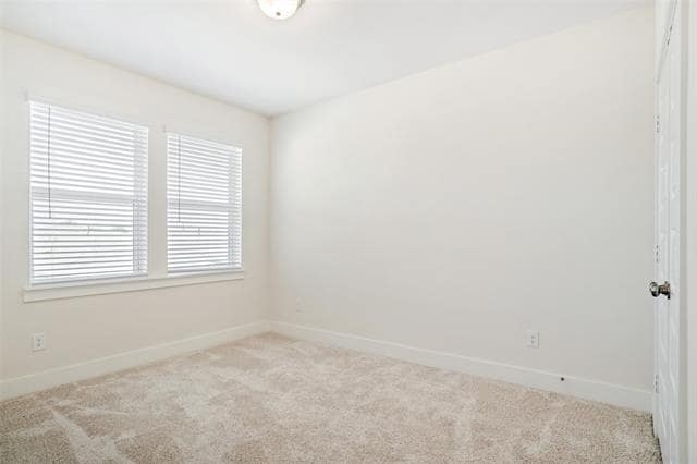 Building Photo - 6113 Kessler Dr