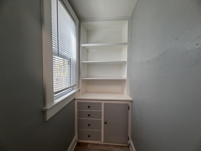 Building Photo - 2512 North 12th Street