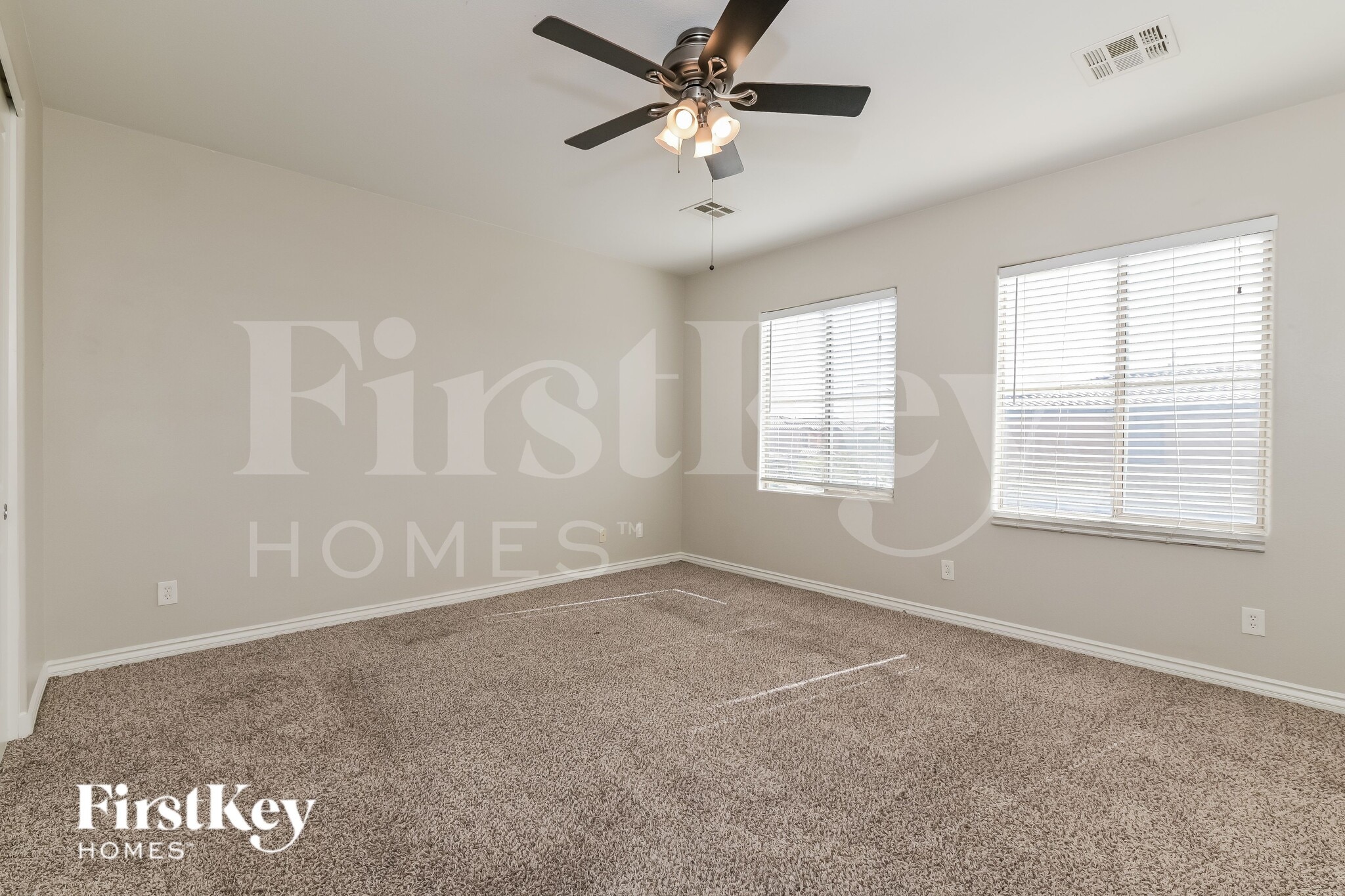 Building Photo - 28 Delighted Ave